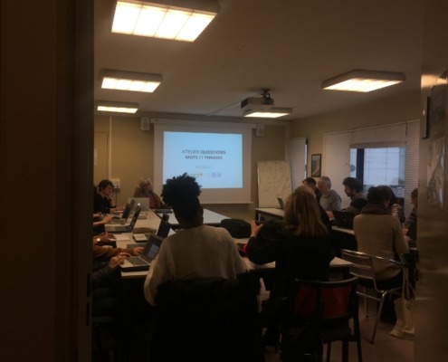 aperçu de l'atelier "mots et phrases" dans le cadre de l'Action 1 du projet écri+